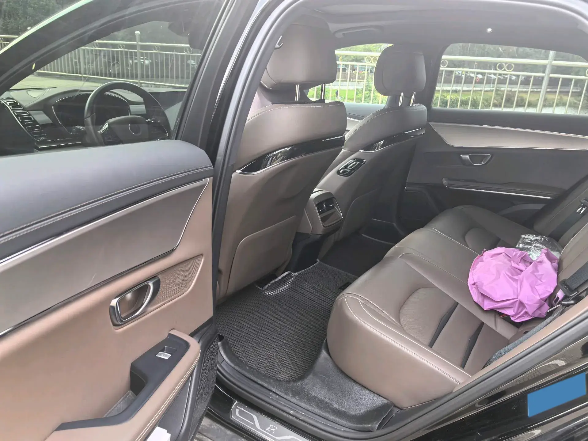 2020 BYD HAN thumbnail 4