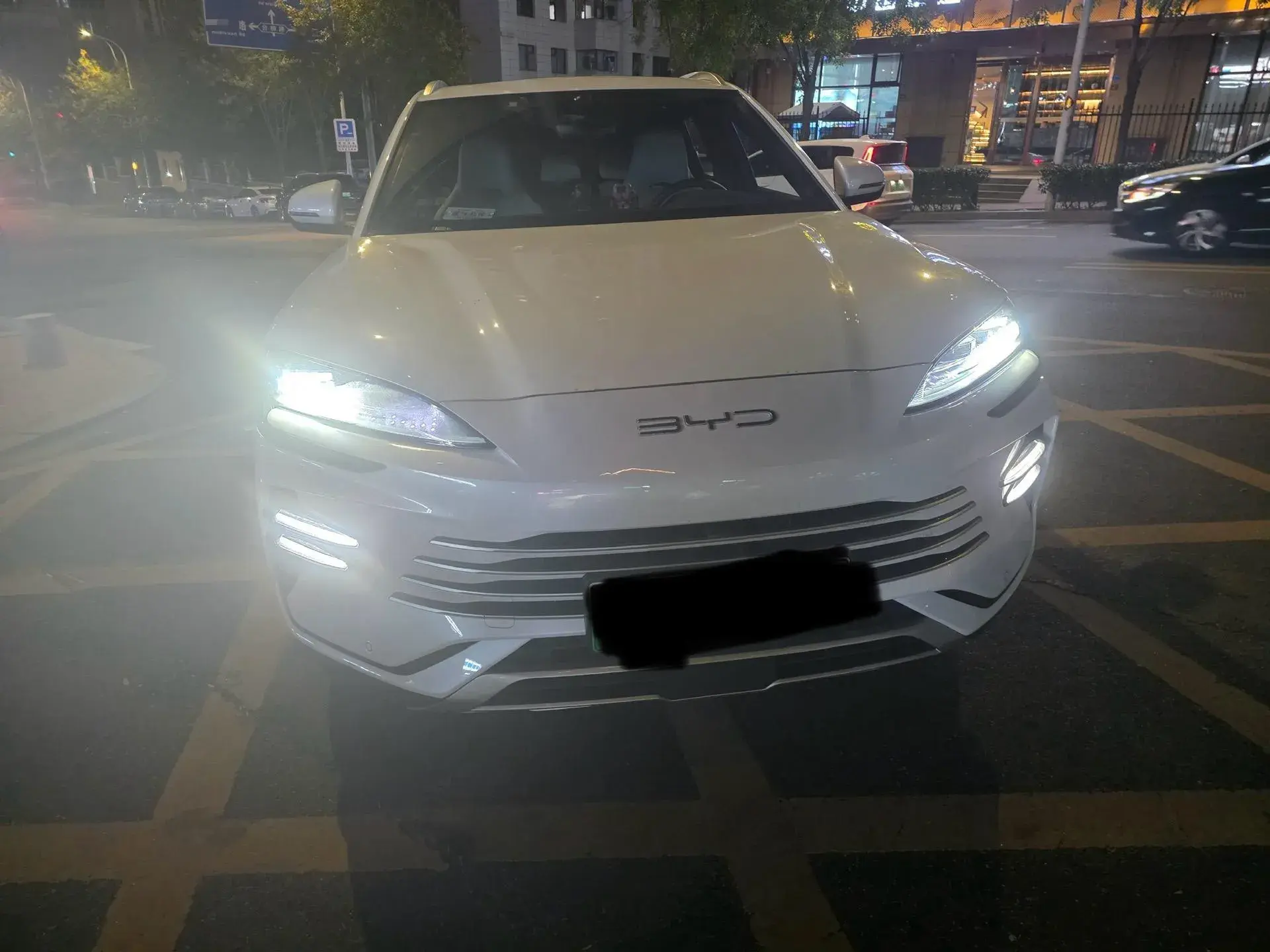 2024 BYD SONG thumbnail 3