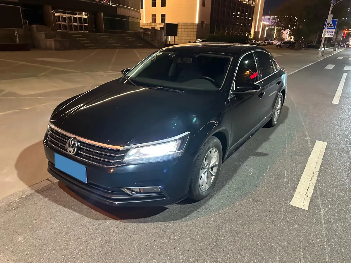 2017 Volkswagen Passat 1.8T 180HP L4 7DCT,autocango,china used car exporter,china ev exporter,chinese used car exporter,chinese used ev exporter