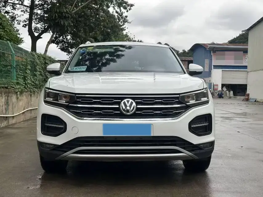 2019 VOLKSWAGEN TAYRON thumbnail 2