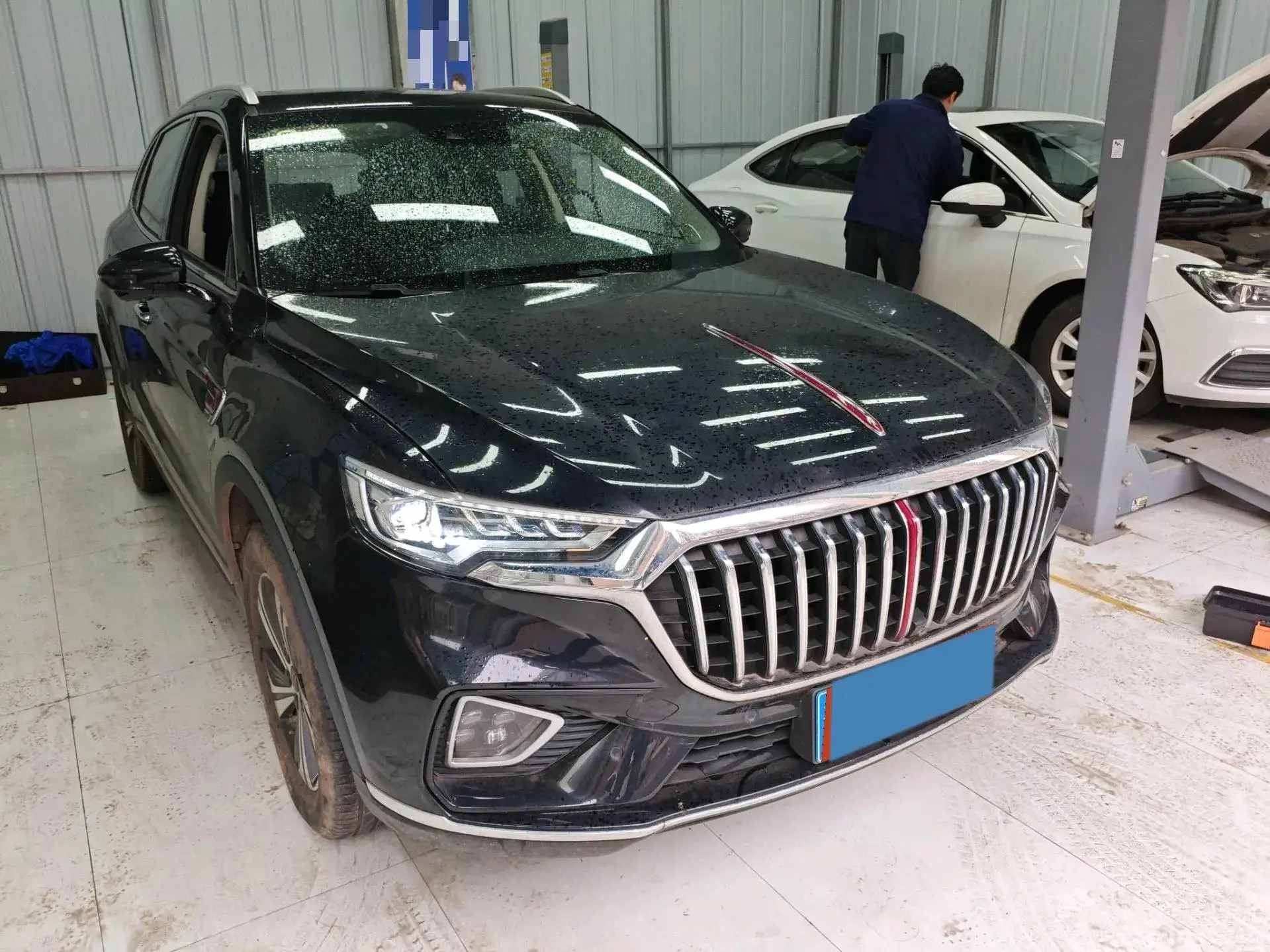 2019 HONGQI HS5 thumbnail 2
