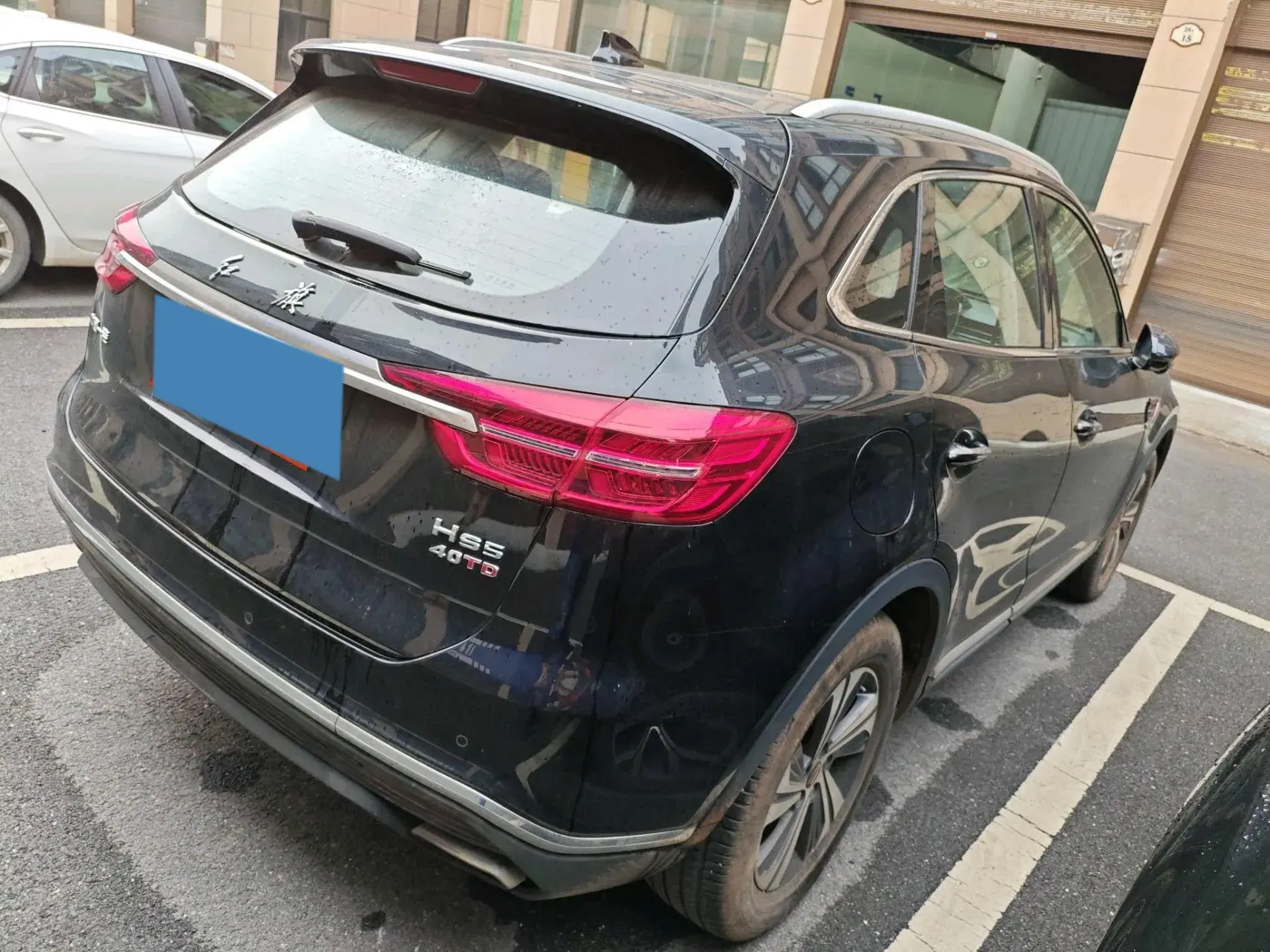 2019 HONGQI HS5 thumbnail 4
