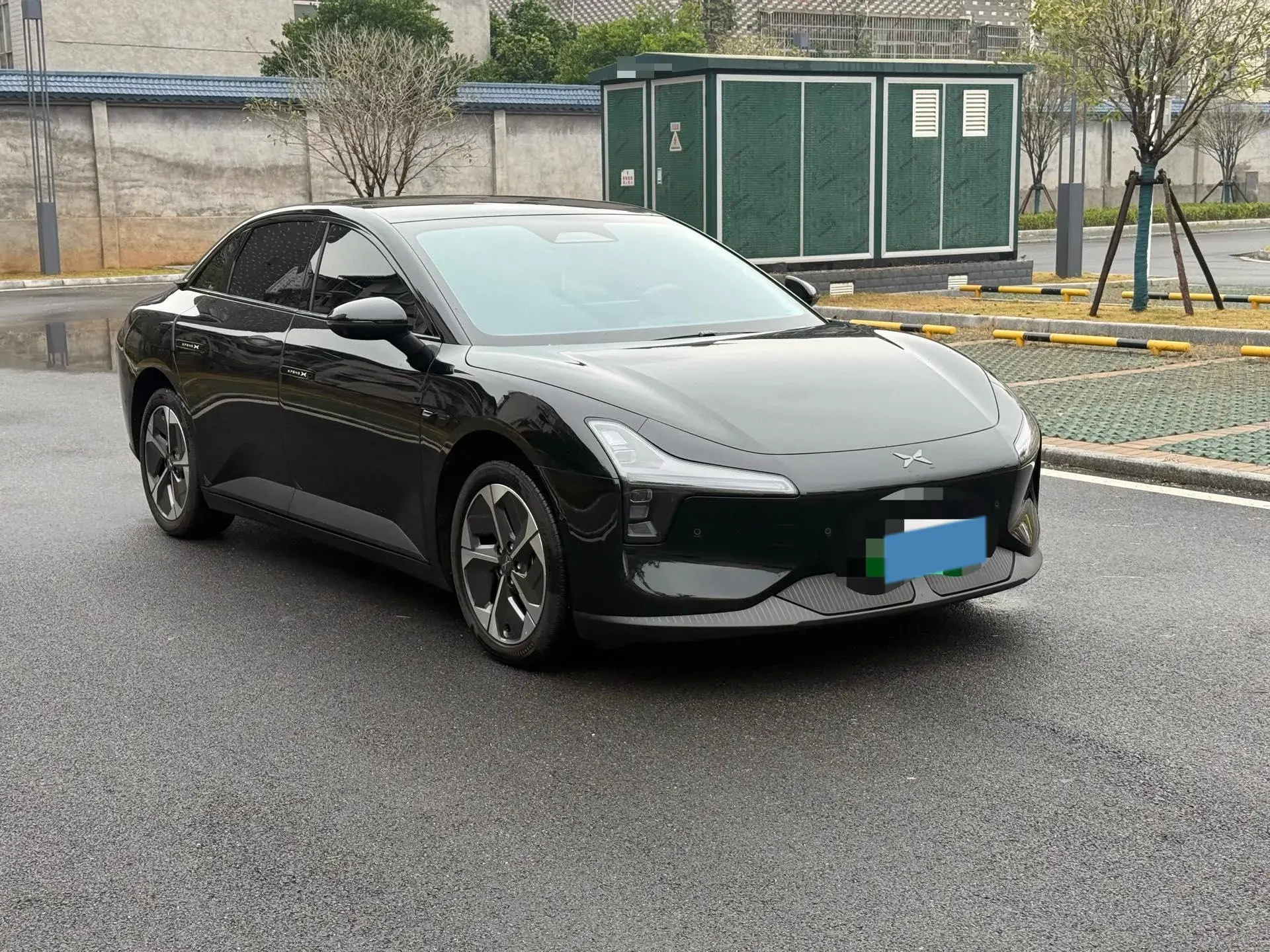 2024 XPENG MONA thumbnail 3