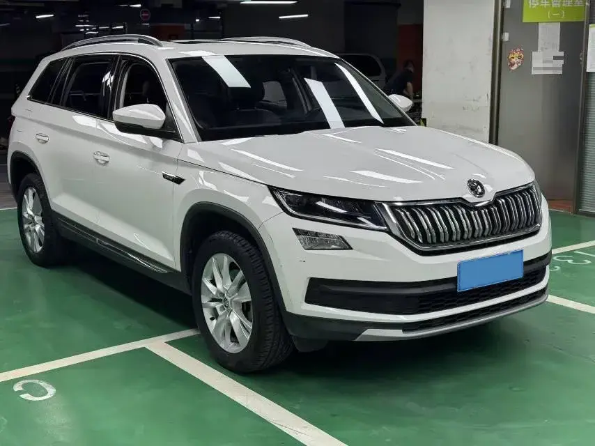 2018 SKODA KODIAK thumbnail 2