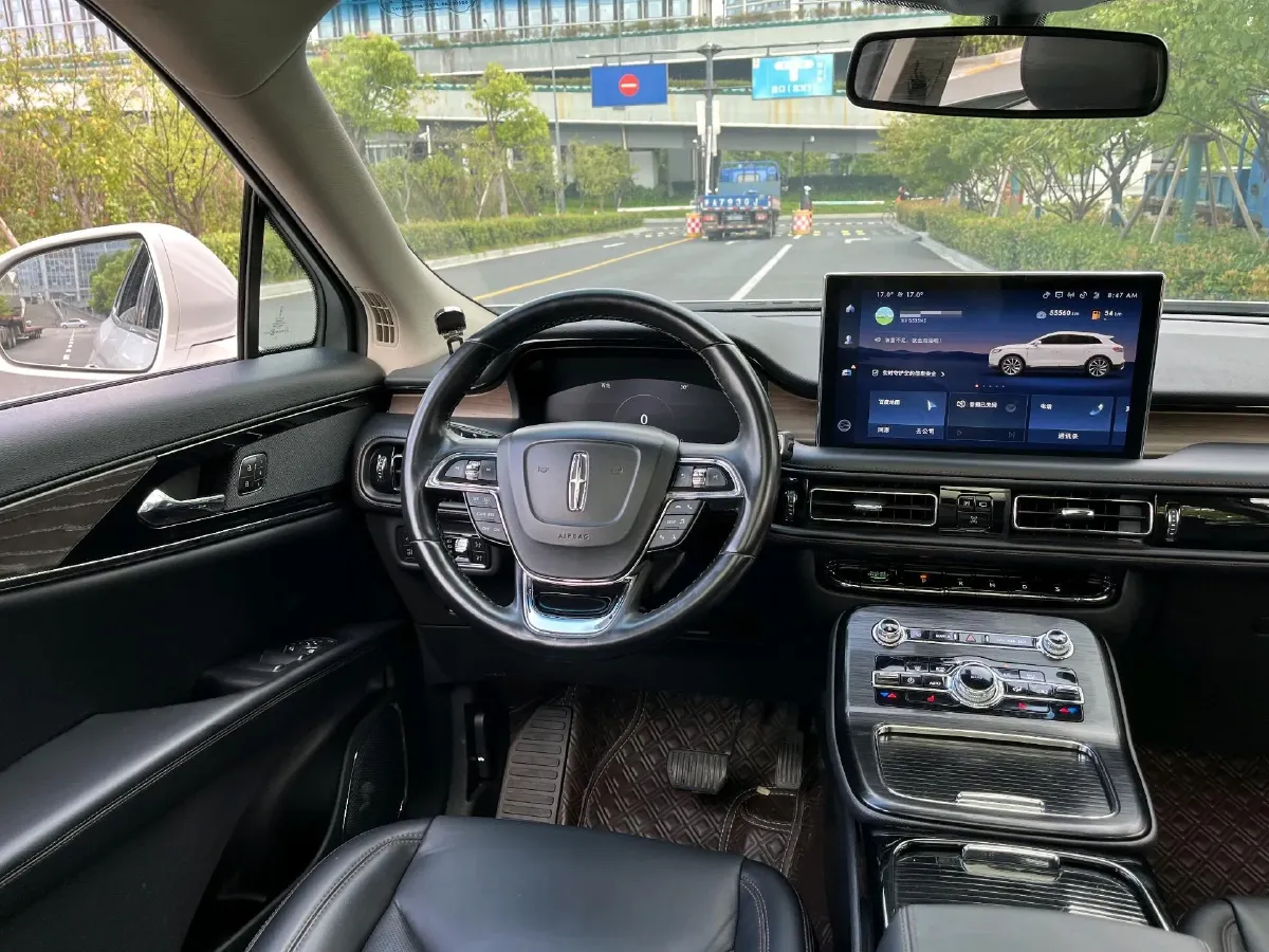 2021 Lincoln Nautilus 2.0T 245HP L4 8AT,autocango,china used car exporter,china ev exporter,chinese used car exporter,chinese used ev exporter