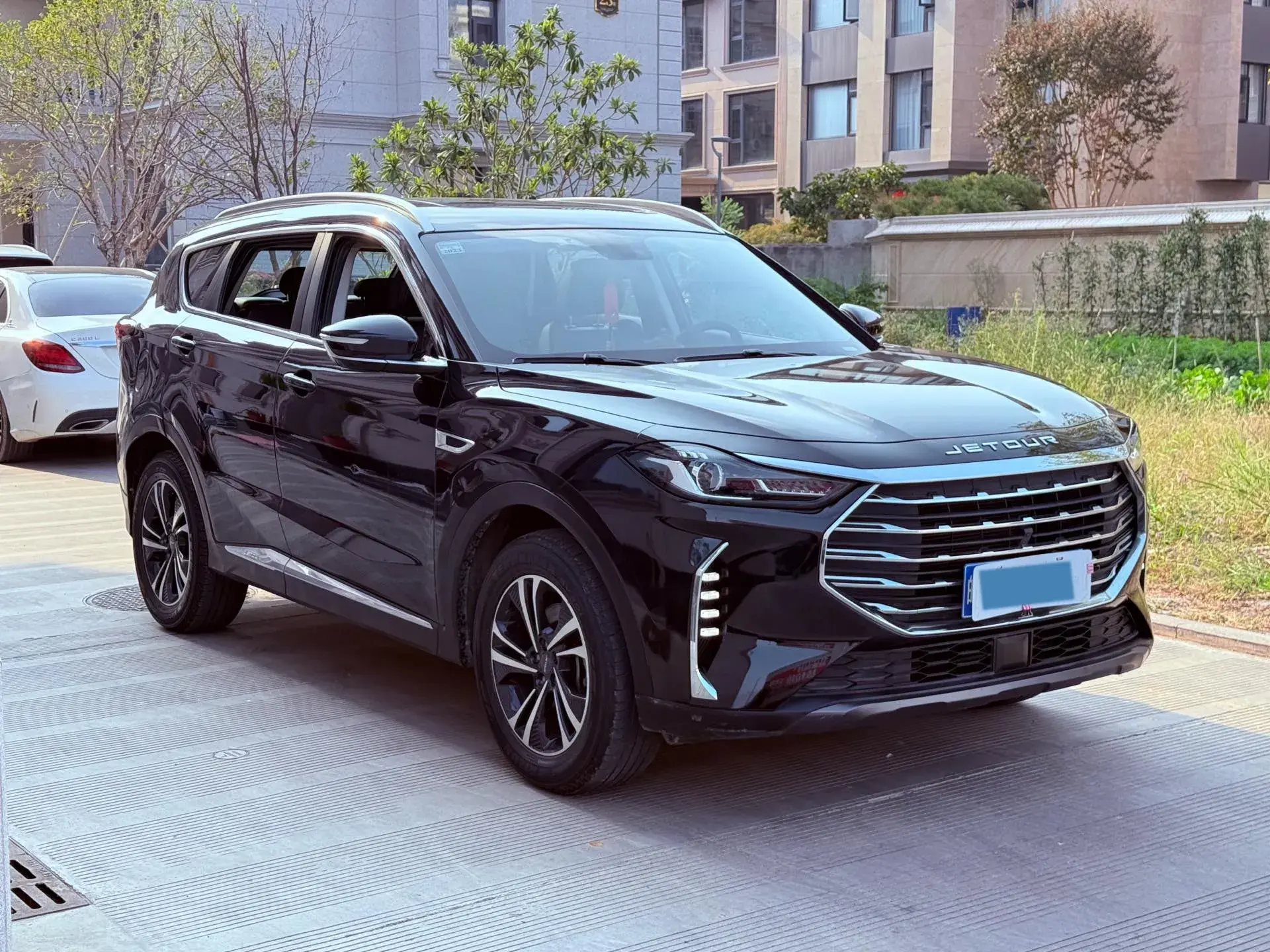 2021 JETOUR X70 thumbnail 3