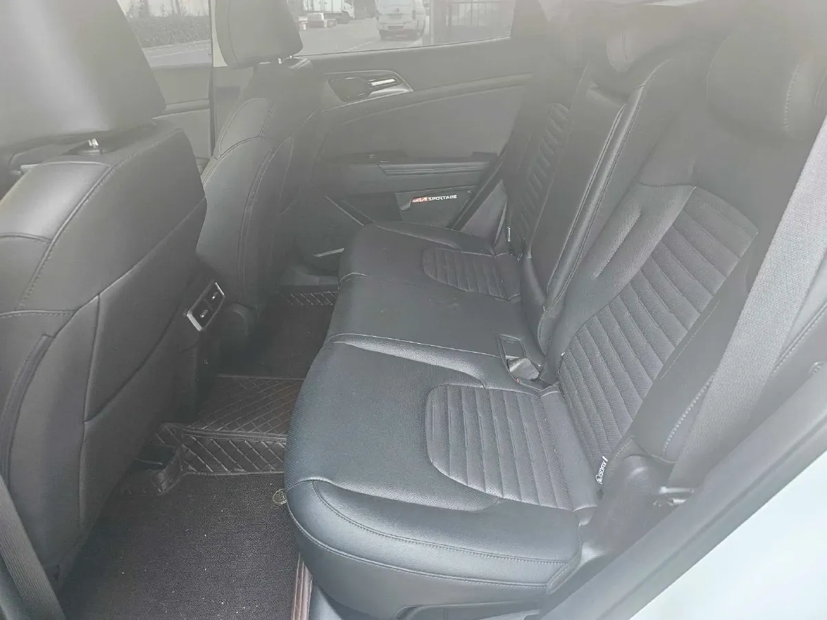 2023 Kia Sportage 2.0T 236HP L4 8AT,autocango,china used car exporter,china ev exporter,chinese used car exporter,chinese used ev exporter