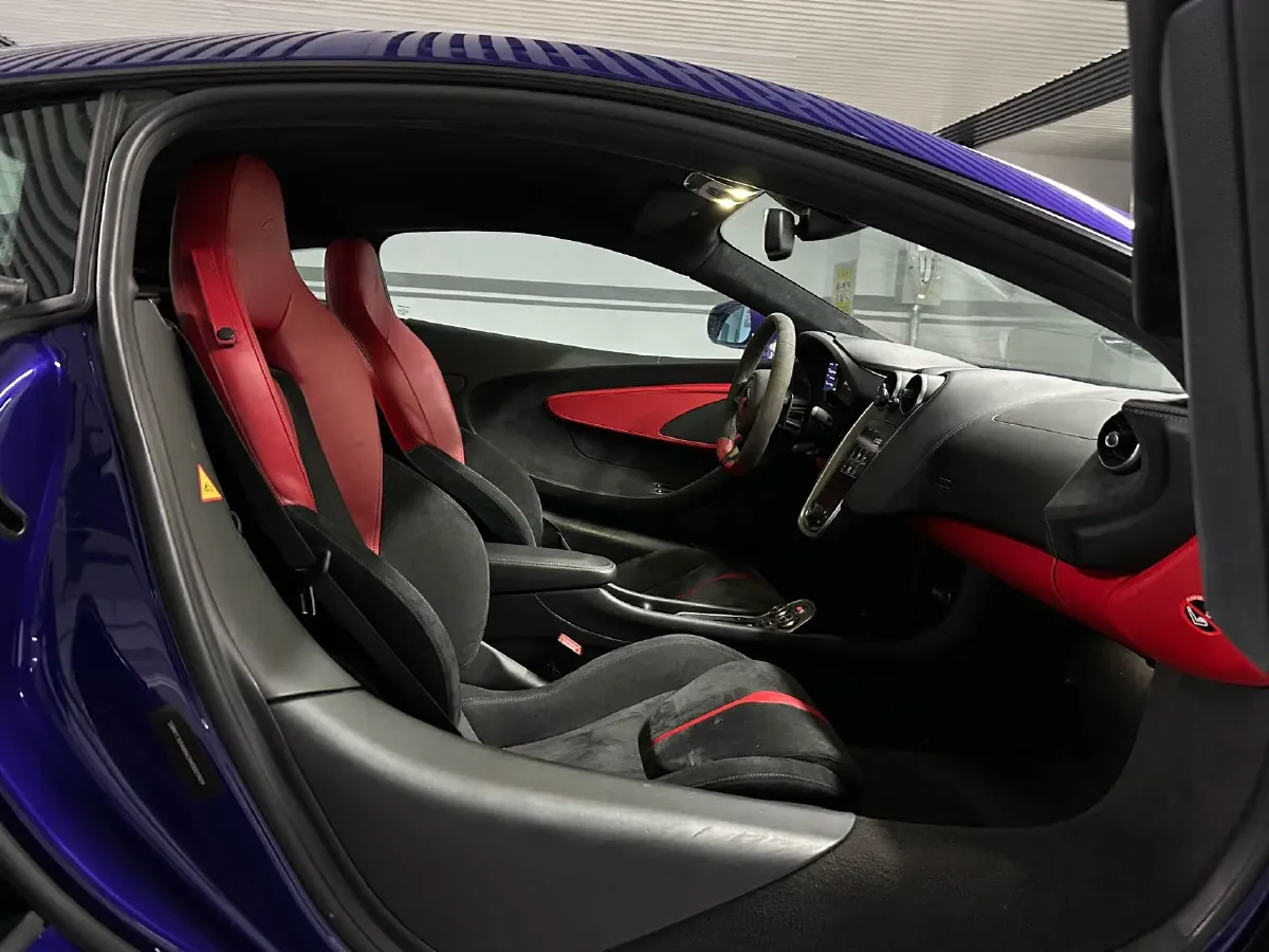 2015 McLaren 570 3.8T 570HP V8 7DCT,autocango,china used car exporter,china ev exporter,chinese used car exporter,chinese used ev exporter