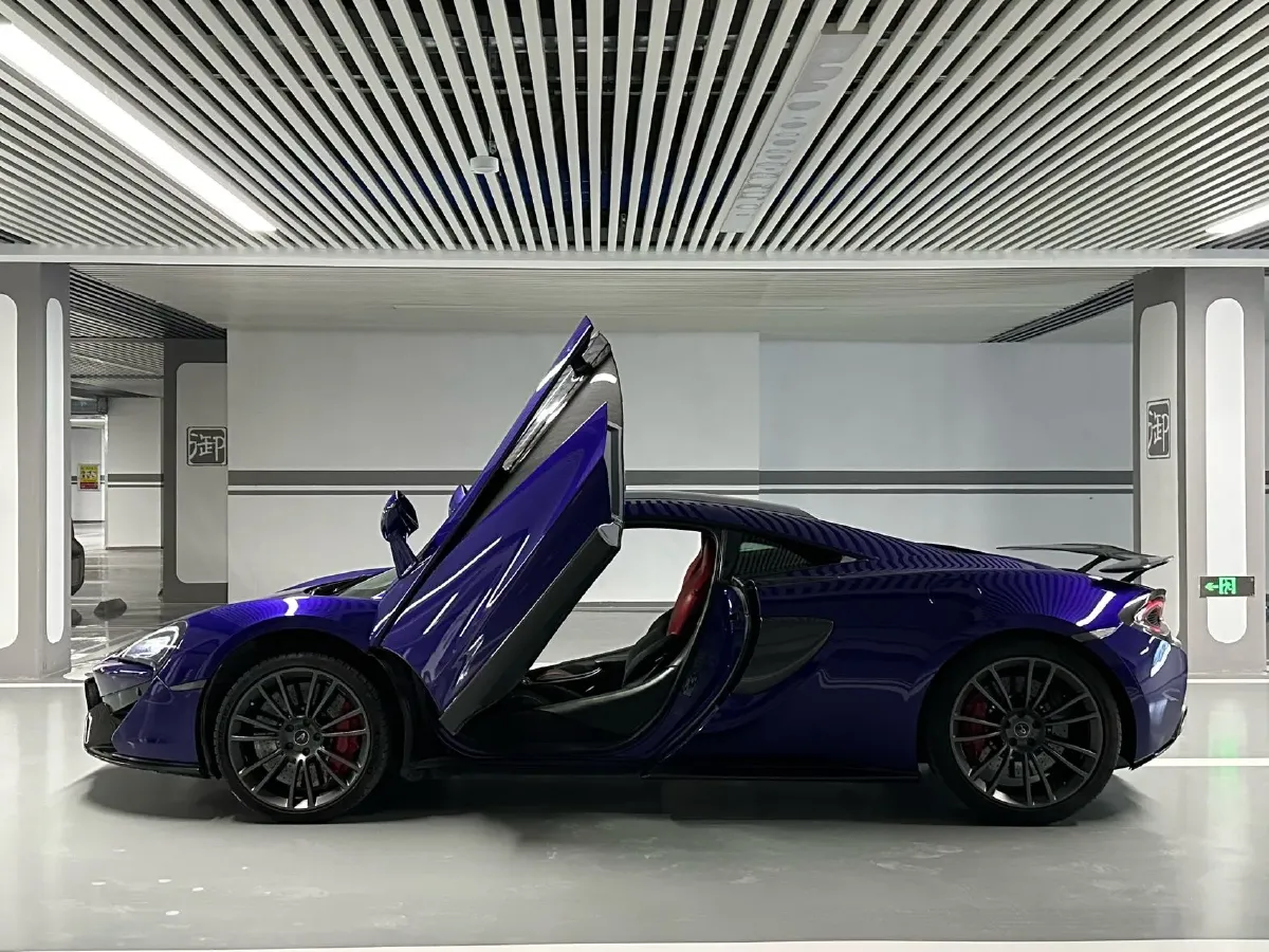 2015 McLaren 570 3.8T 570HP V8 7DCT,autocango,china used car exporter,china ev exporter,chinese used car exporter,chinese used ev exporter