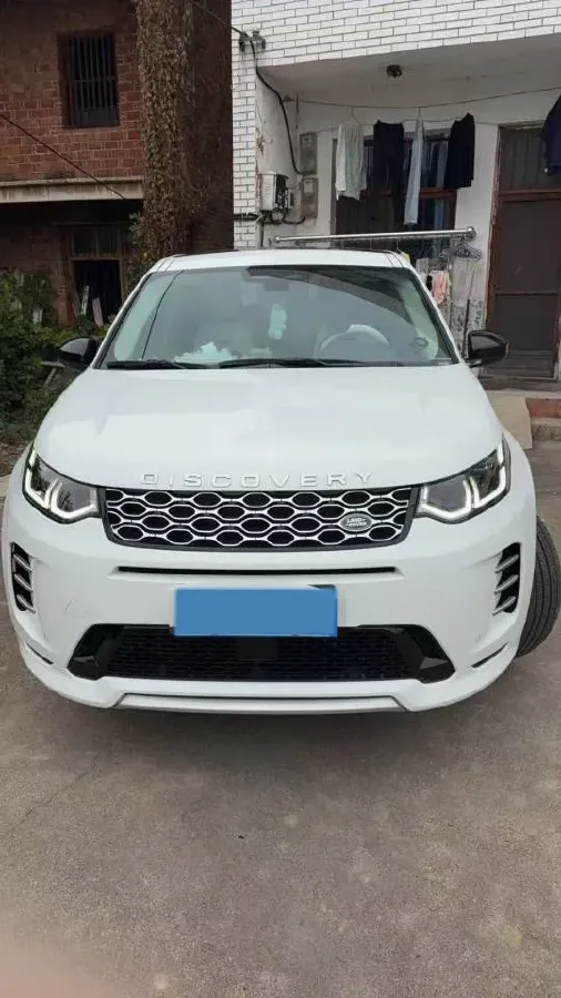 2024 Land Rover Discovery Sport 2.0T 249HP L4 9AT,autocango,china used car exporter,china ev exporter,chinese used car exporter,chinese used ev exporter
