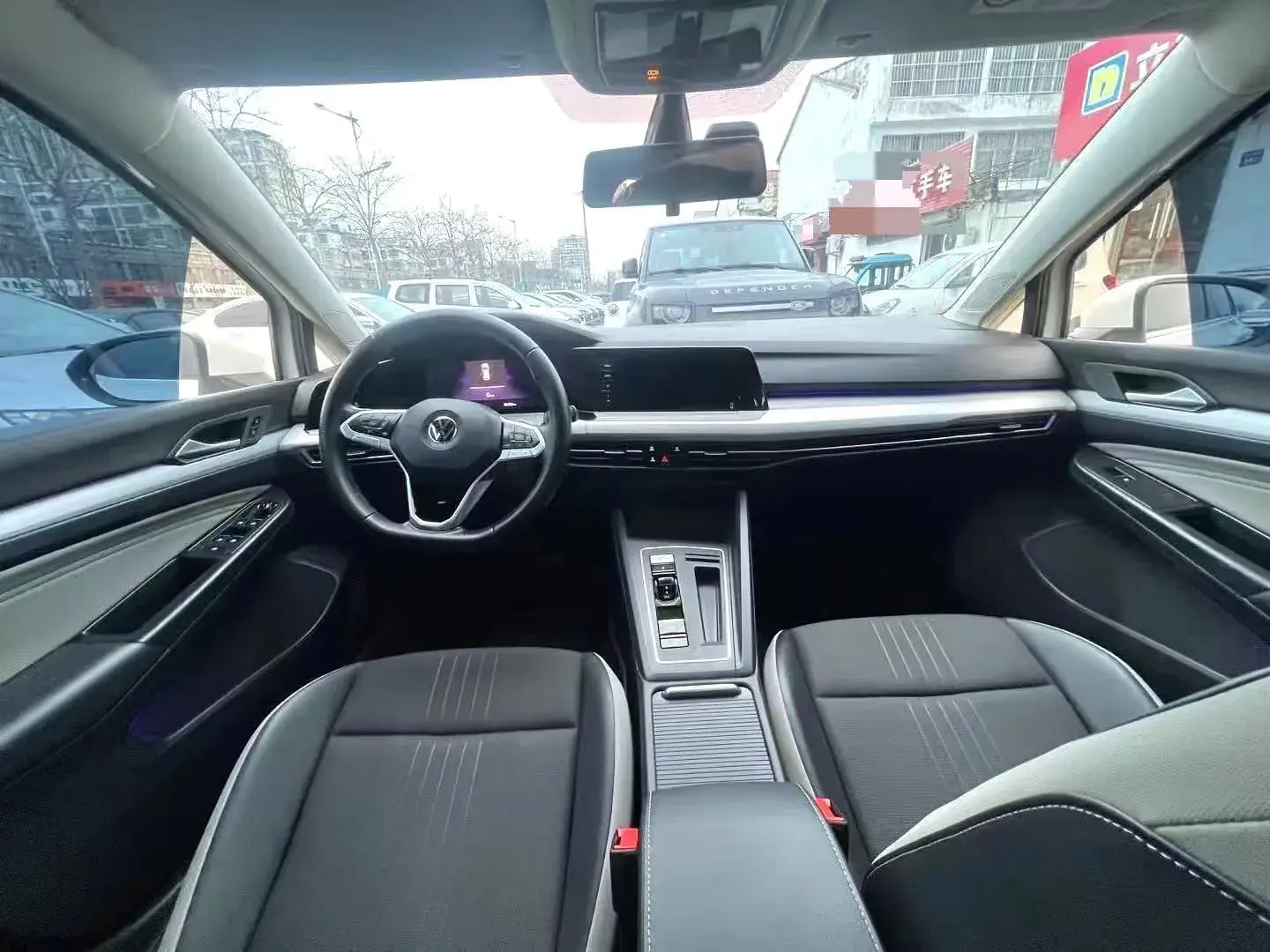 2021 VOLKSWAGEN GOLF thumbnail 4