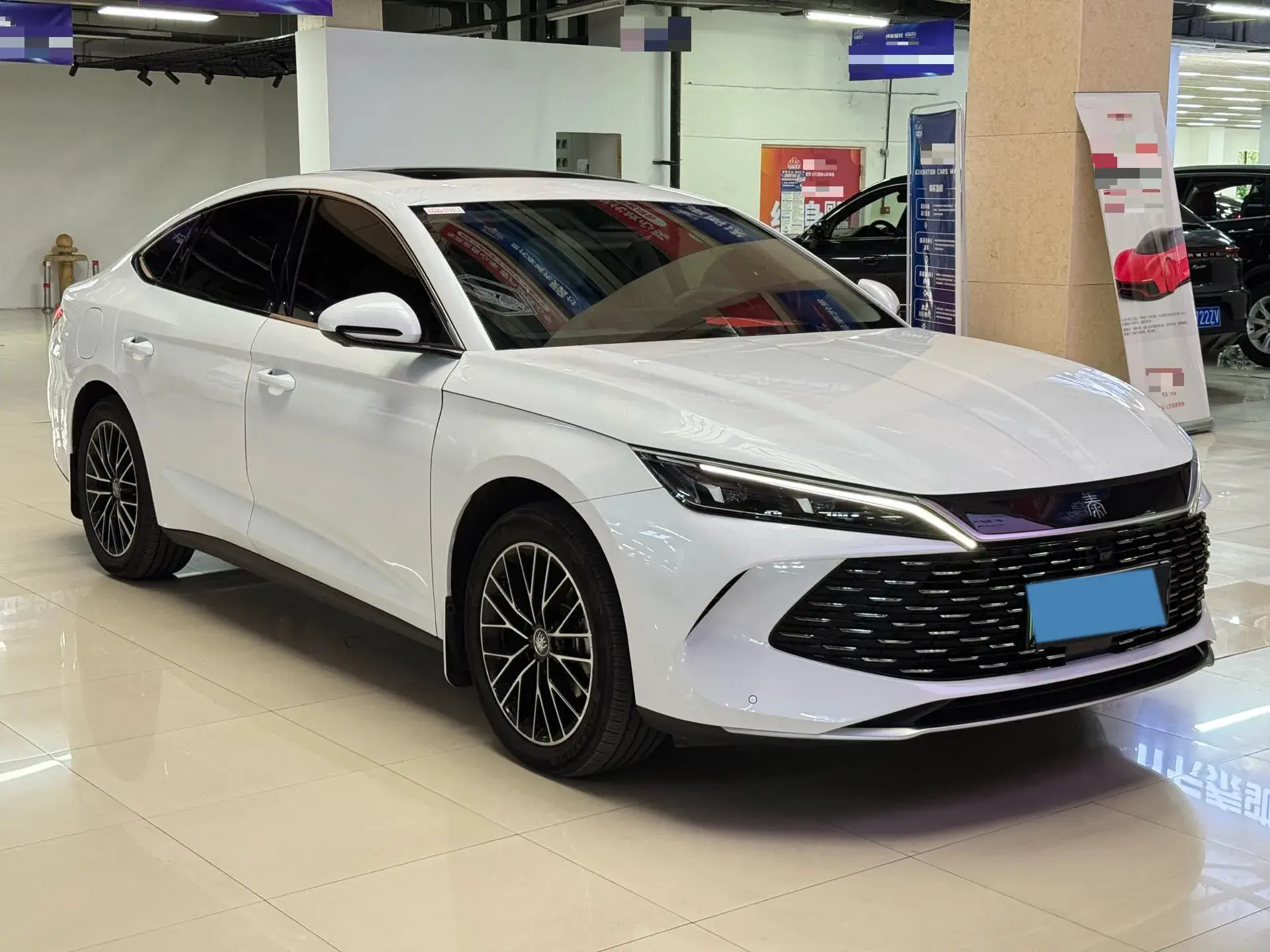 2024 BYD QINL thumbnail 3