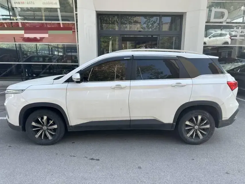 2018 BAOJUN 530 thumbnail 2