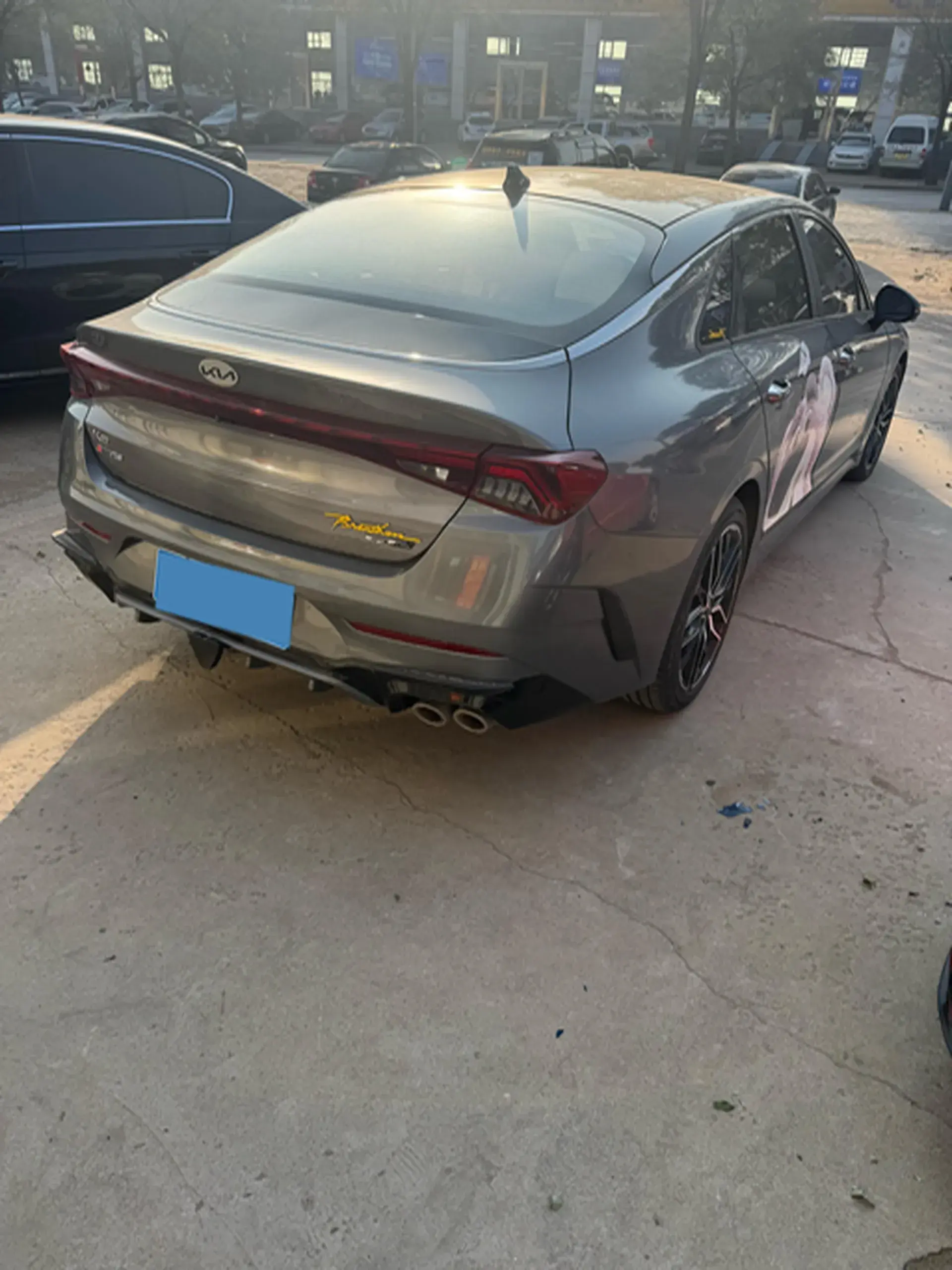 2020 KIA K5 thumbnail 4