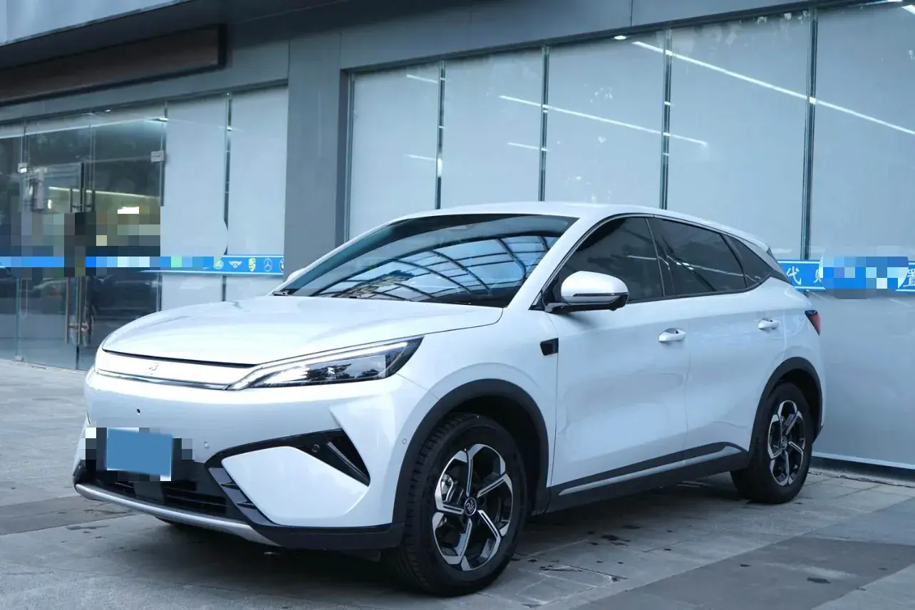 2025 BYD YUAN view 1