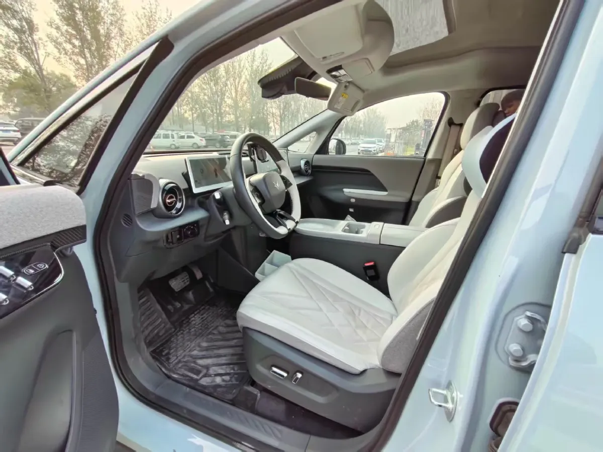 2024 ARCFOX KAOLA BEV 58.8KWH,autocango,china used car exporter,china ev exporter,chinese used car exporter,chinese used ev exporter