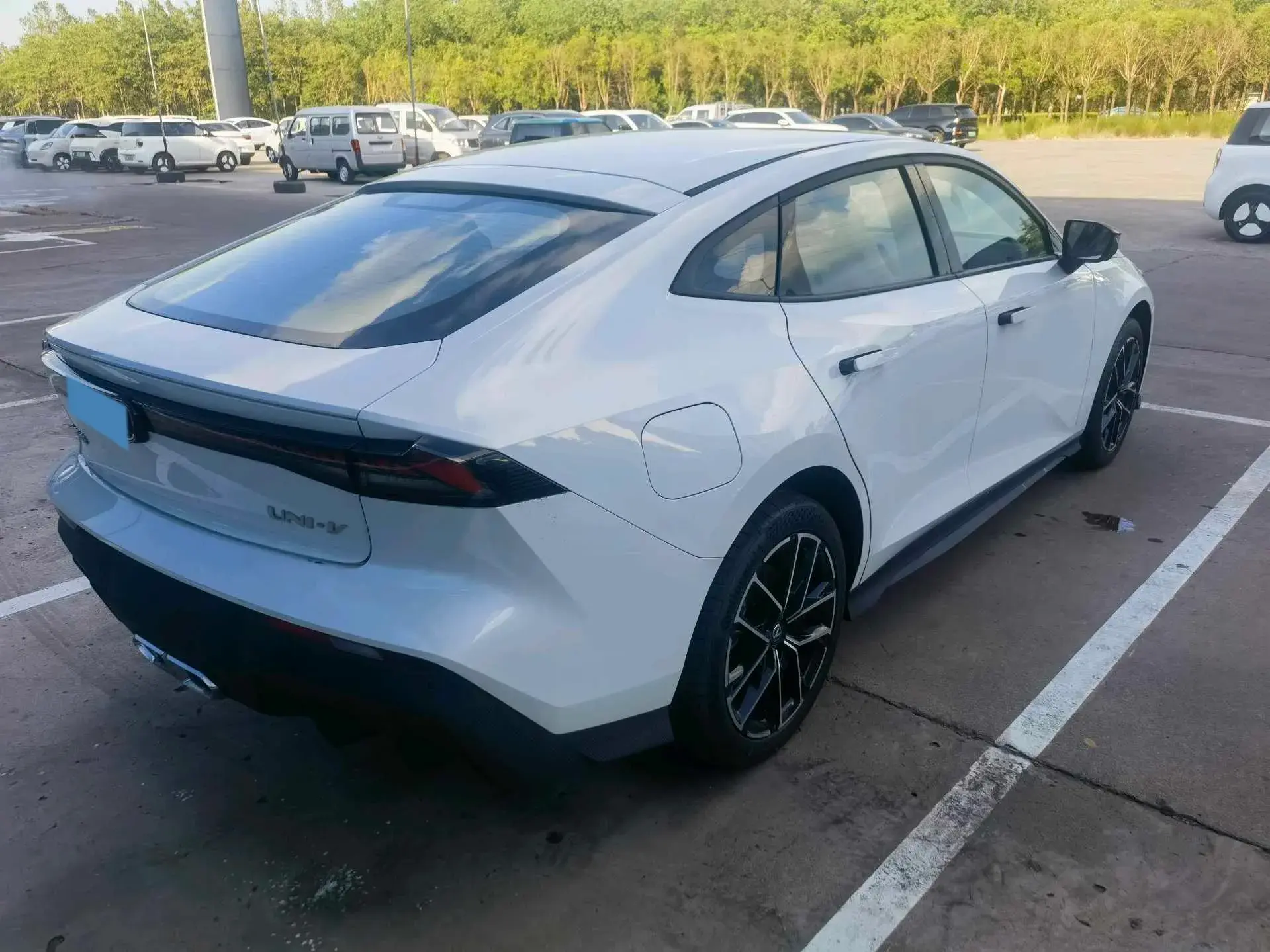 2024 CHANGAN UNI-V thumbnail 3