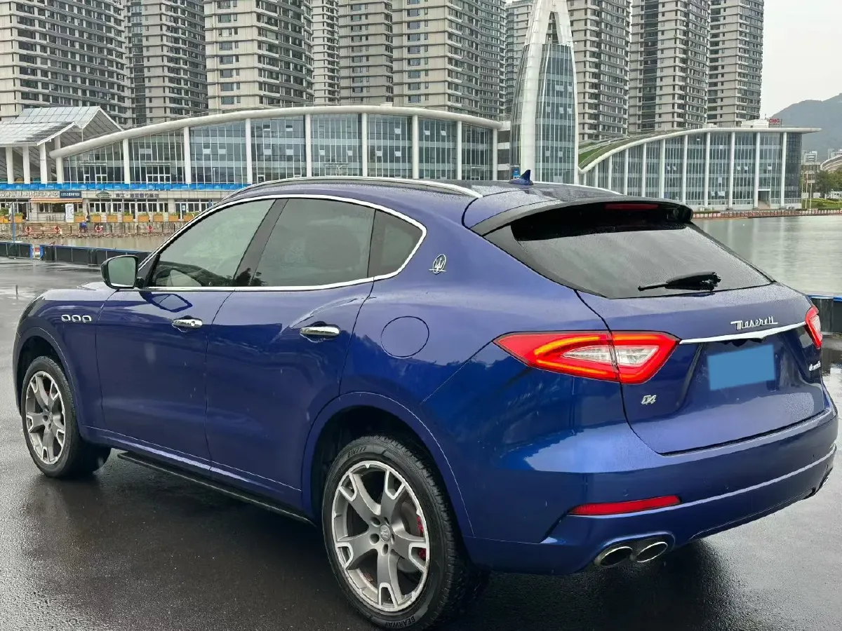 2018 Maserati Levante 3.0T 350HP V6 8AT,autocango,china used car exporter,china ev exporter,chinese used car exporter,chinese used ev exporter