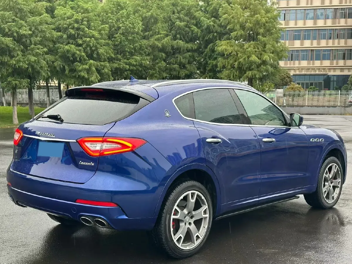 2018 Maserati Levante 3.0T 350HP V6 8AT,autocango,china used car exporter,china ev exporter,chinese used car exporter,chinese used ev exporter