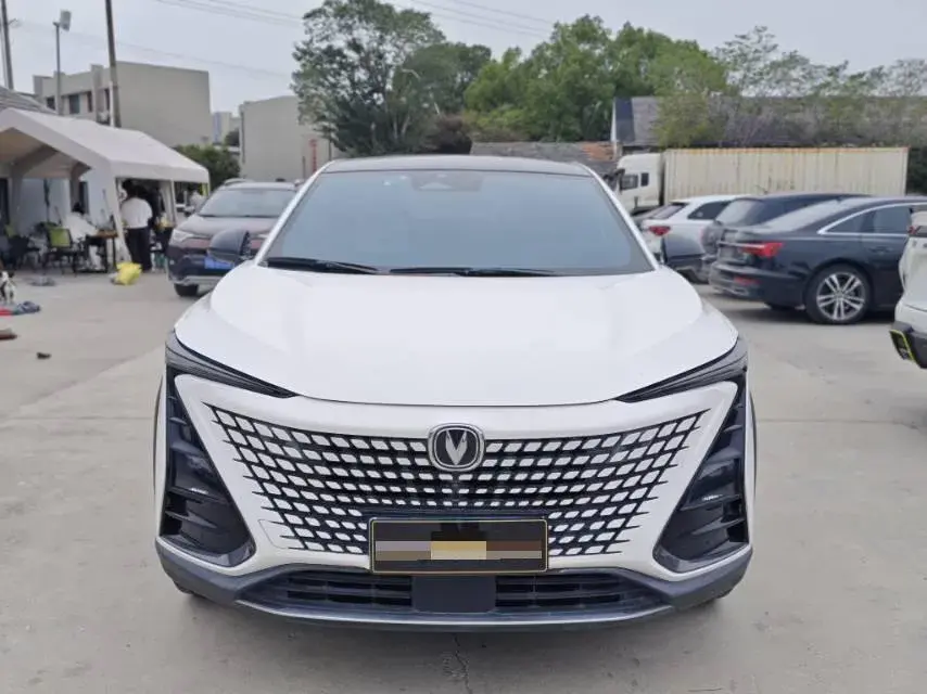 2023 CHANGAN UNI-T thumbnail 2