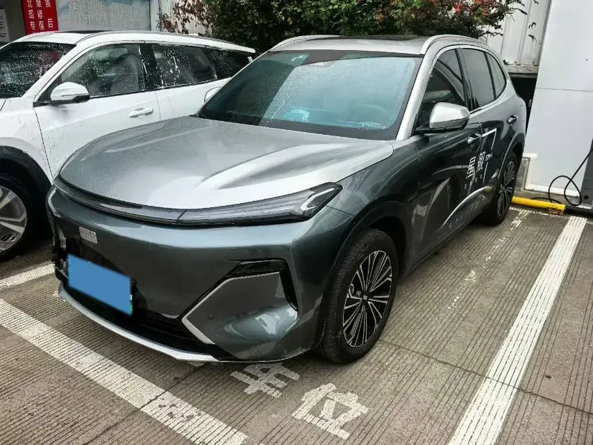 2025 GEELY GALAXY view 1