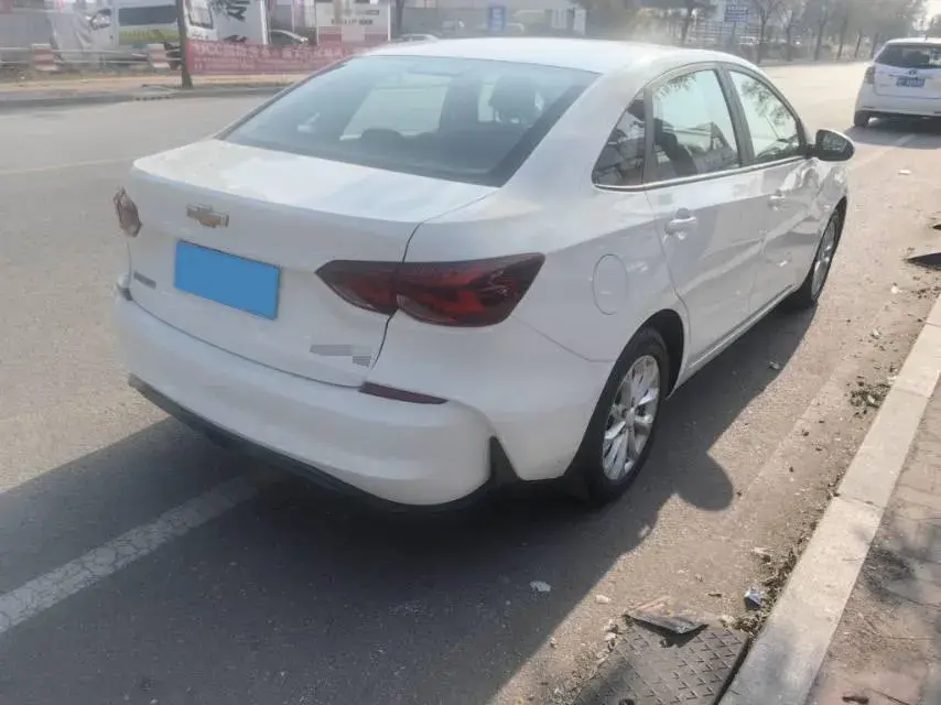 2023 CHEVROLET MONZA thumbnail 3