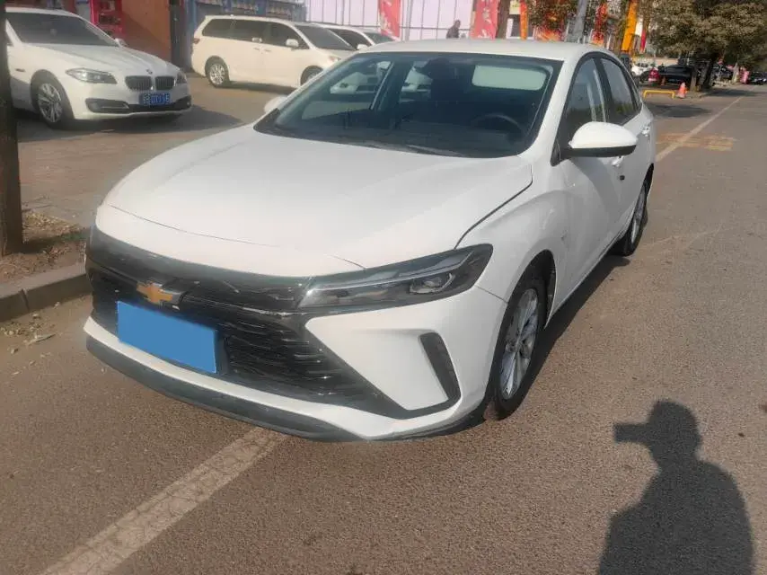 2023 CHEVROLET MONZA view 1