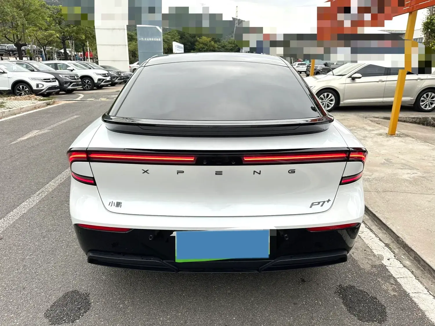 2024 XPENG P7+ thumbnail 3