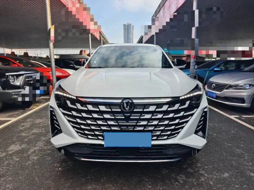 2025 CHANGAN UNI-Z thumbnail 2