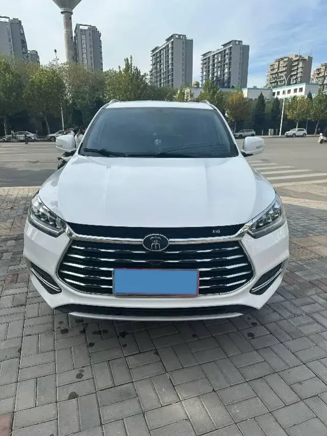 2021 BYD SONG thumbnail 2