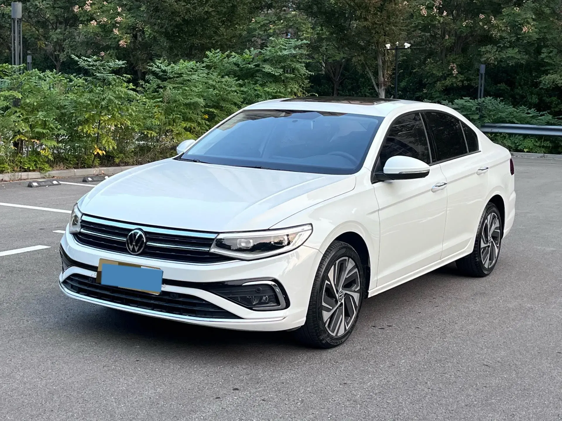 2023 VOLKSWAGEN BORA view 1