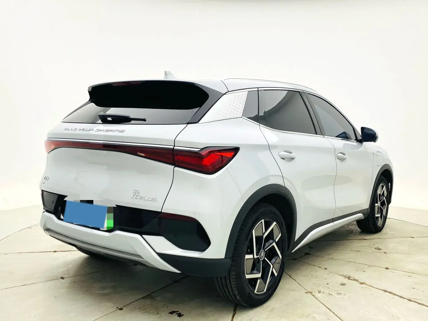 2024 BYD YUAN thumbnail 3