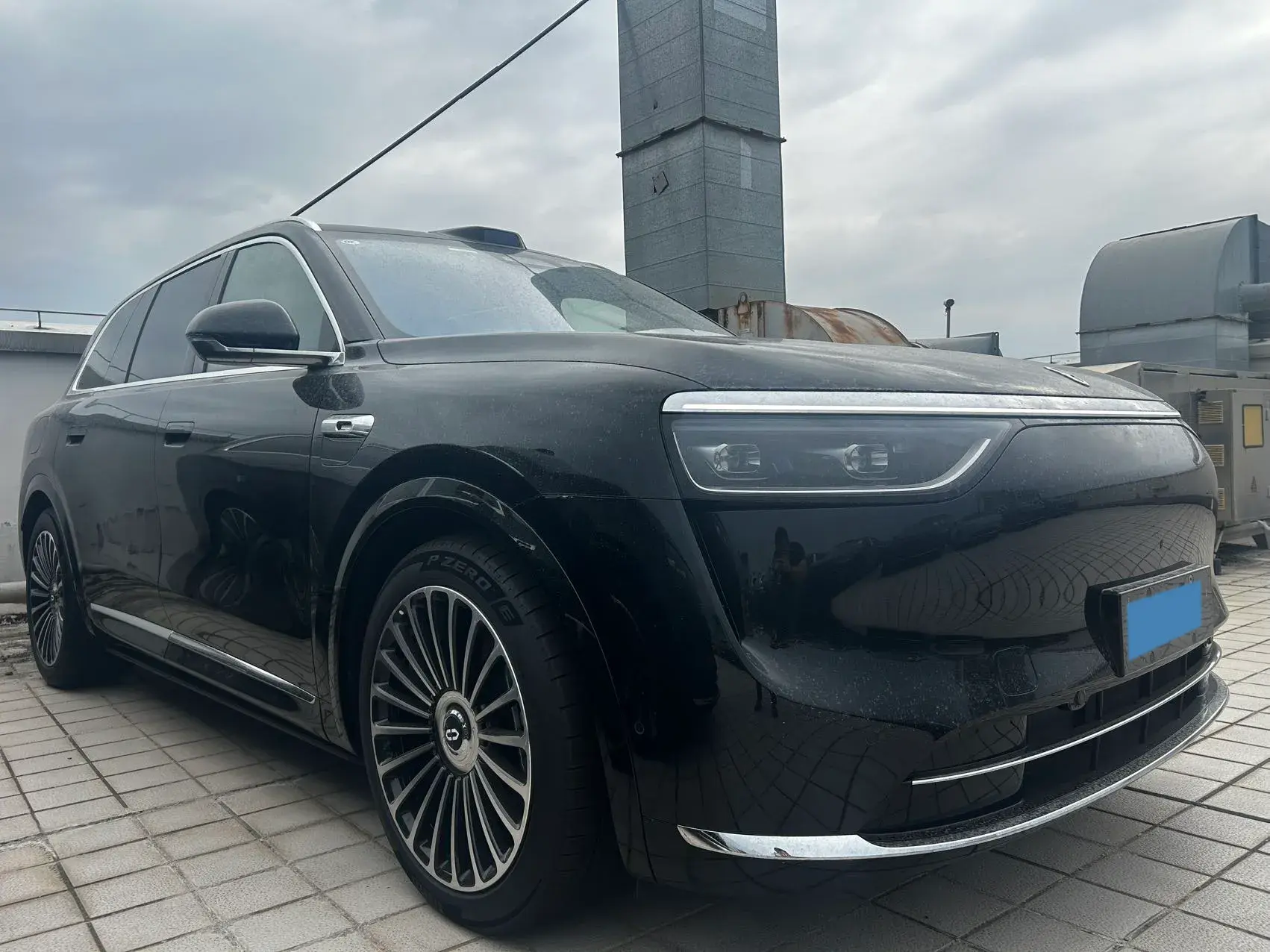 2025 AITO AITO thumbnail 2