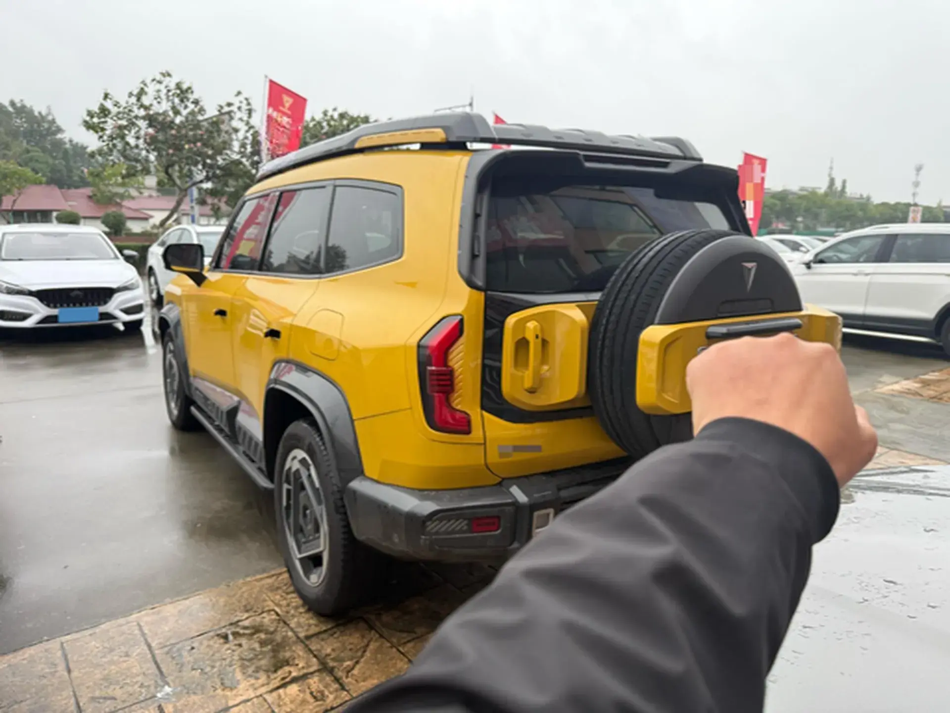 2025 DEEPAL G318 thumbnail 2