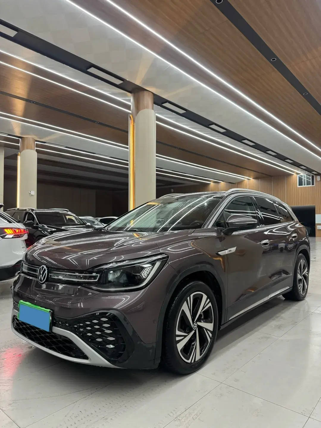 2022 VOLKSWAGEN ID.6 view 1