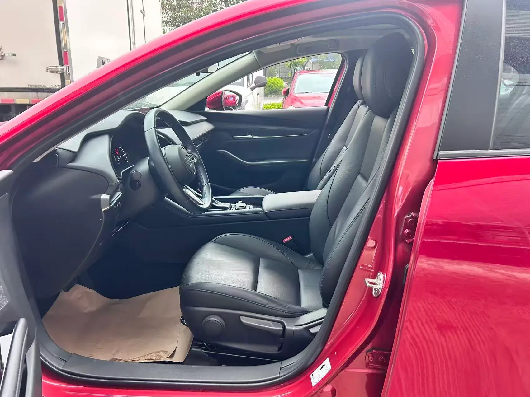 2020 MAZDA 3 thumbnail 4