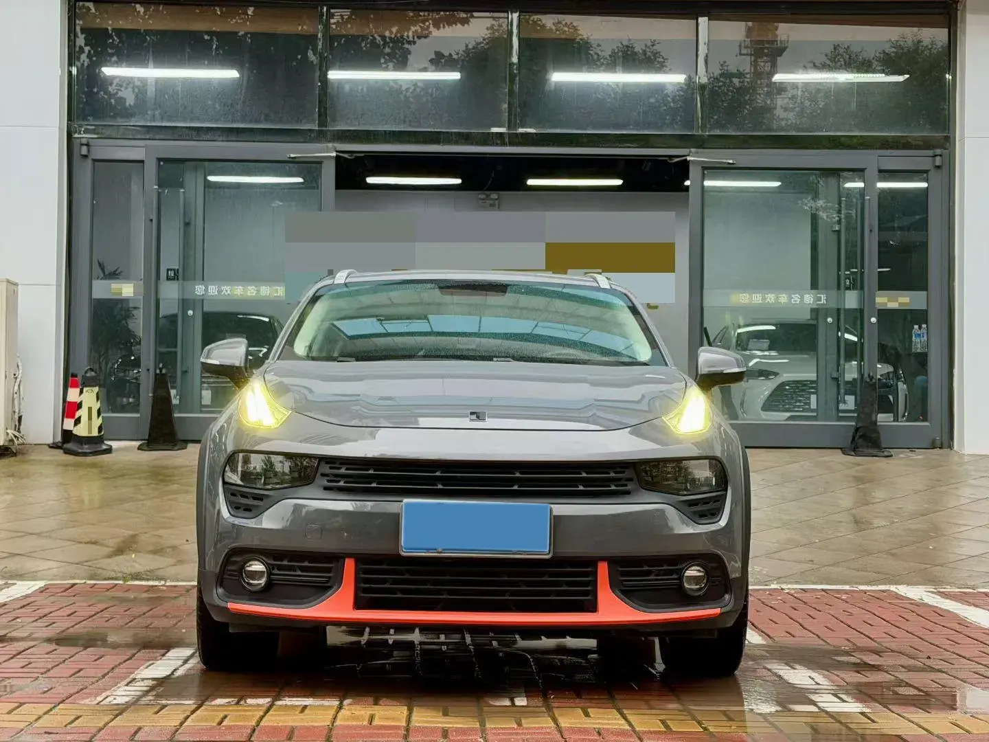 2019 LYNK&CO 02 thumbnail 2