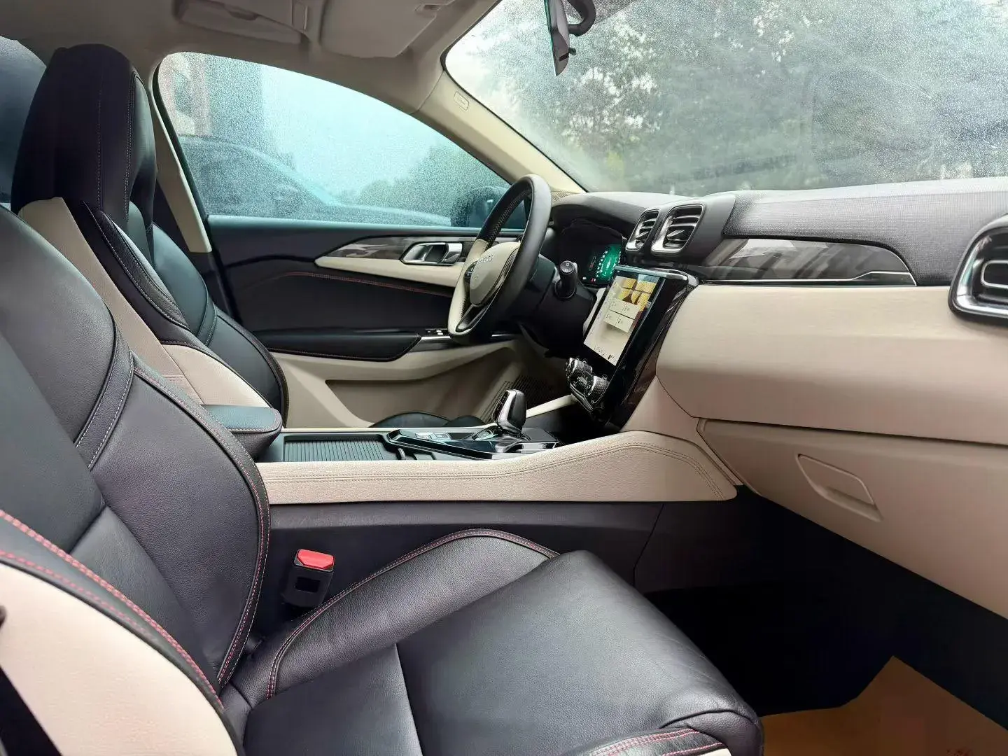 2019 LYNK&CO 02 thumbnail 4