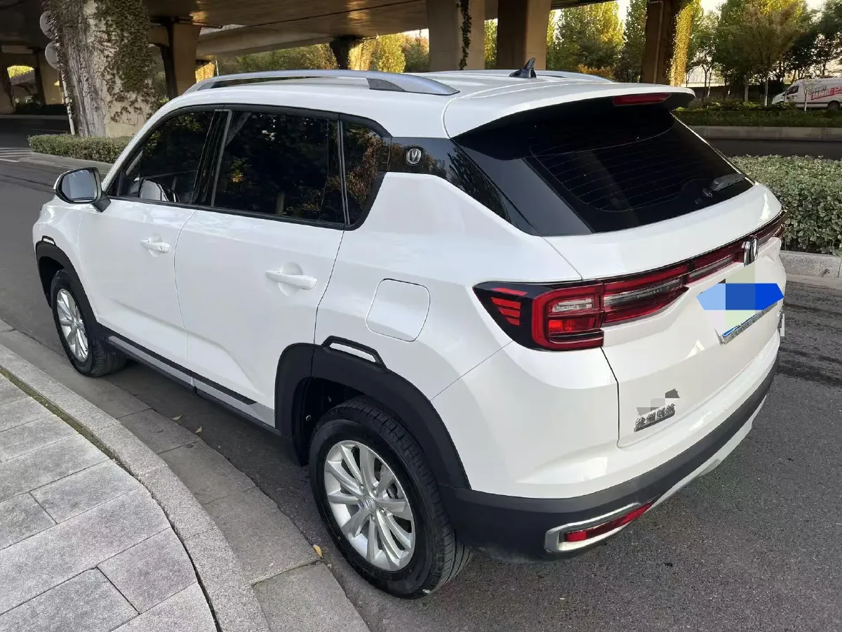 2017 ChangAn CS35 1.6L 125HP L4 5MT,autocango,china used car exporter,china ev exporter,chinese used car exporter,chinese used ev exporter