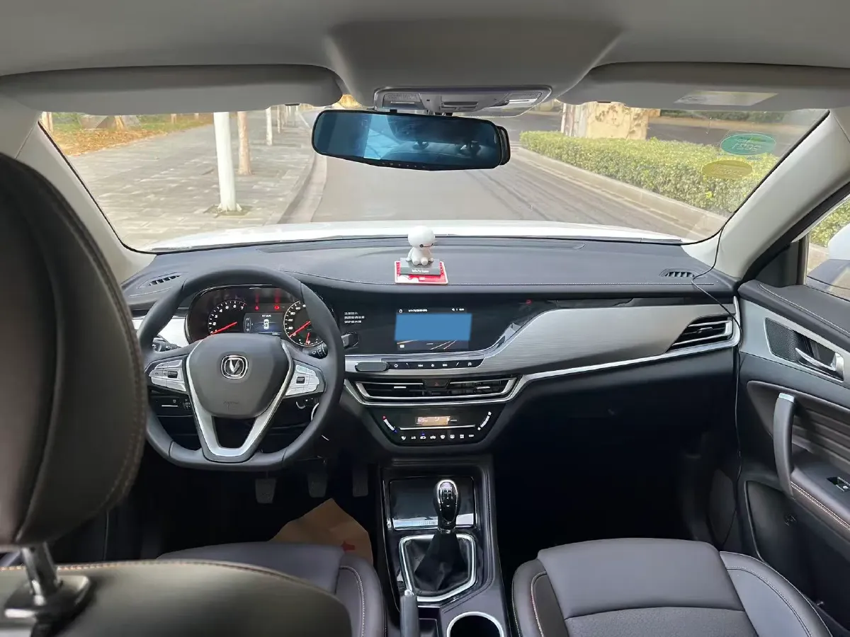 2017 ChangAn CS35 1.6L 125HP L4 5MT,autocango,china used car exporter,china ev exporter,chinese used car exporter,chinese used ev exporter