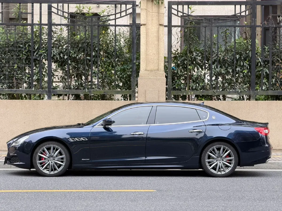 2019 Maserati Quattroporte 3.0T 350HP V6 8AT,autocango,china used car exporter,china ev exporter,chinese used car exporter,chinese used ev exporter