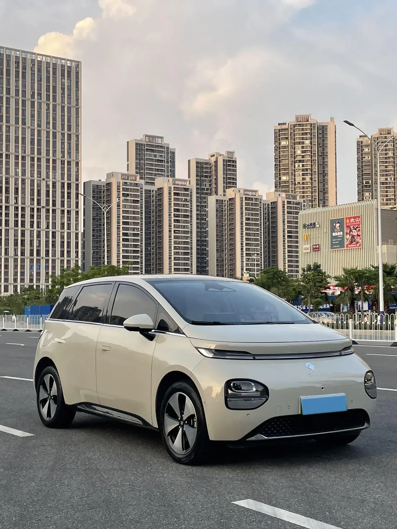 2023 BAOJUN CLOUD thumbnail 3