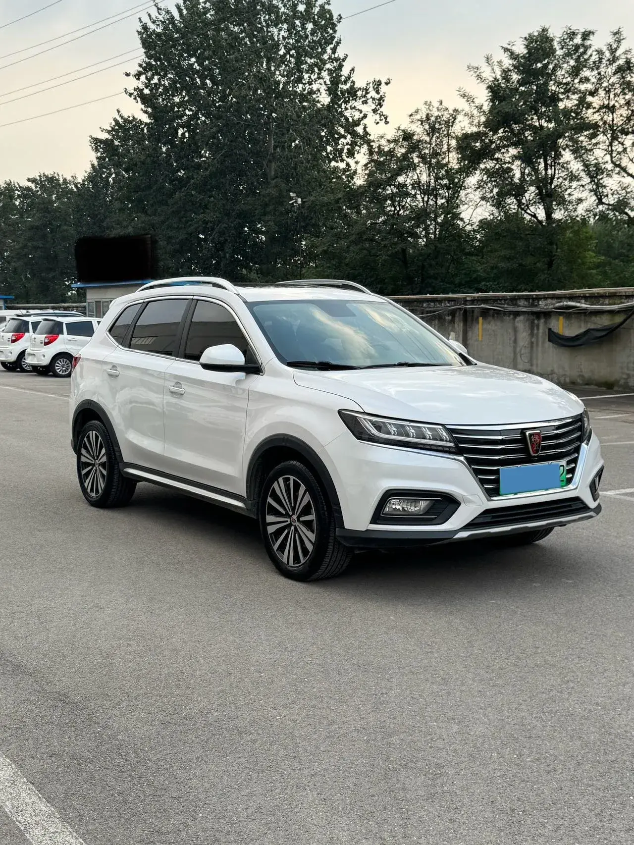 2017 ROEWE RX5 thumbnail 3
