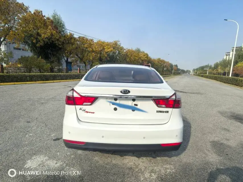 2017 KIA K3 thumbnail 3