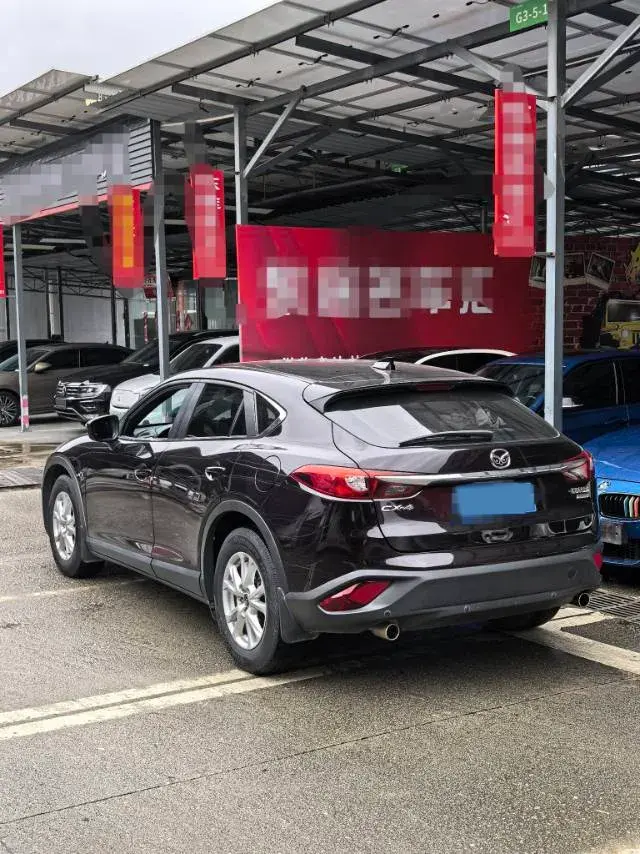 2018 MAZDA CX-4 thumbnail 3