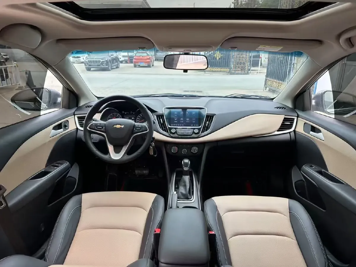 2022 Chevrolet Monza 1.5L 113HP L4 6AT,autocango,china used car exporter,china ev exporter,chinese used car exporter,chinese used ev exporter