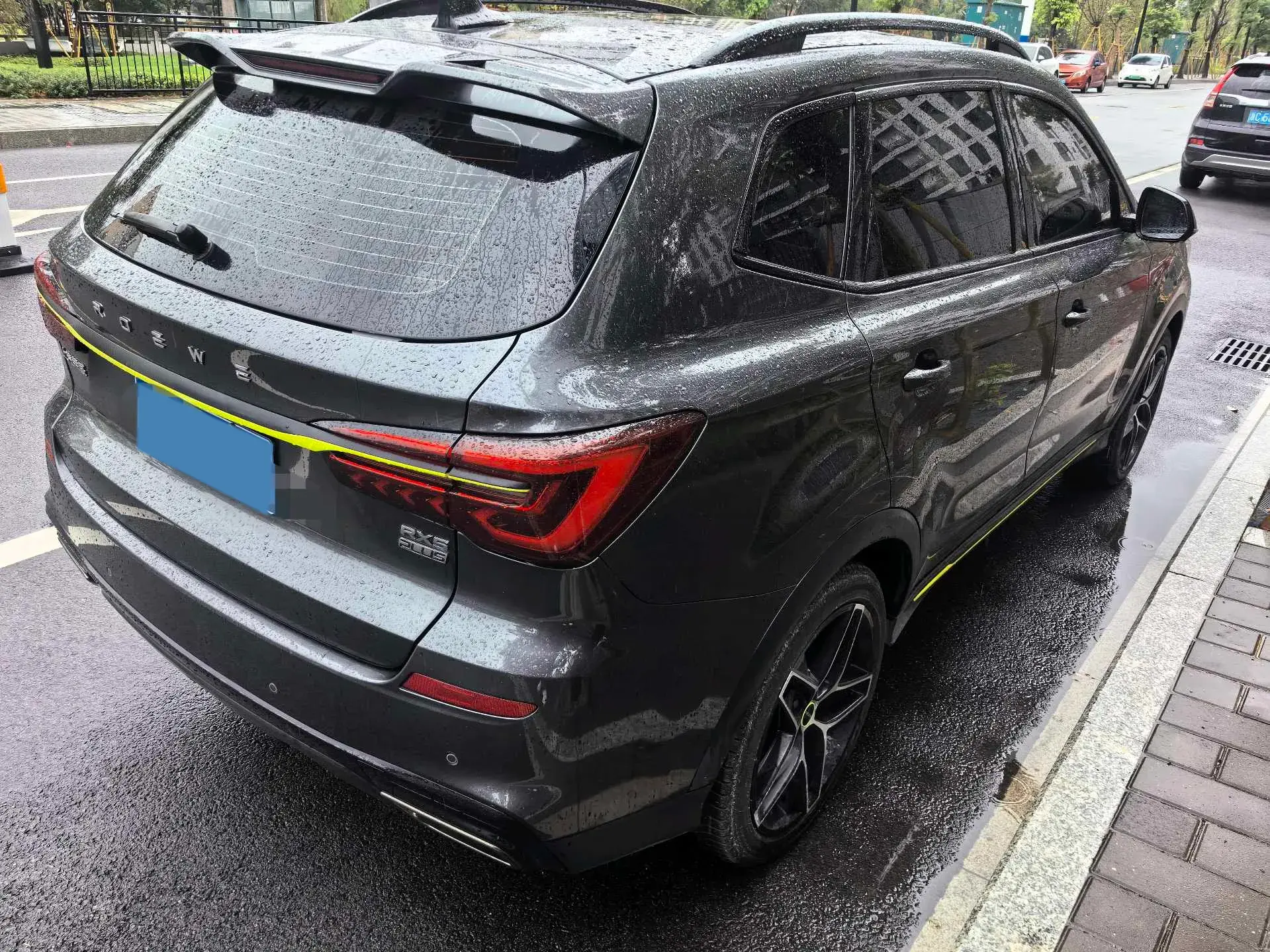 2021 ROEWE RX5 thumbnail 4