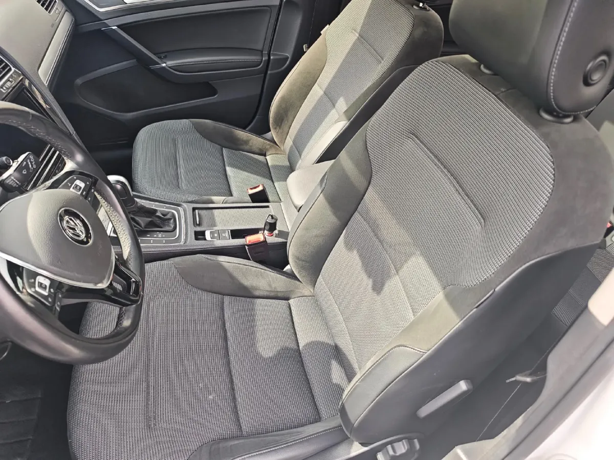 2019 Volkswagen Golf 1.6L 110HP L4 6AT,autocango,china used car exporter,china ev exporter,chinese used car exporter,chinese used ev exporter