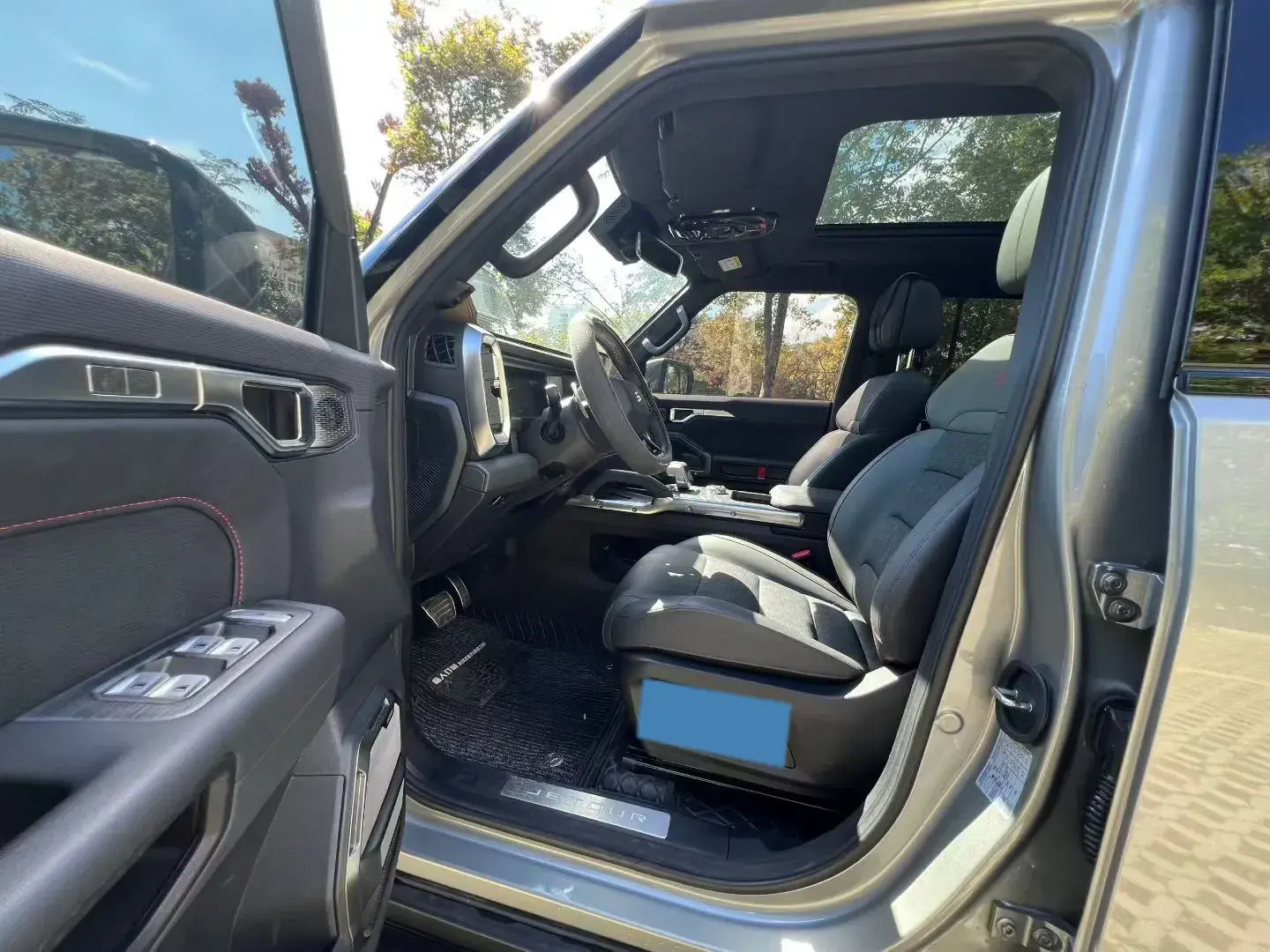 2023 JETOUR TRAVELLER thumbnail 3