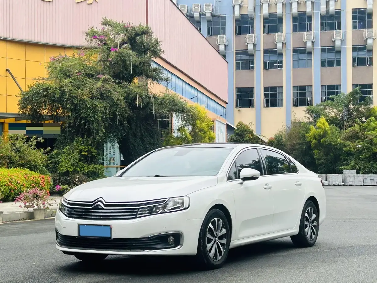 2017 Citroen C6 1.6T 167HP L4 6AT